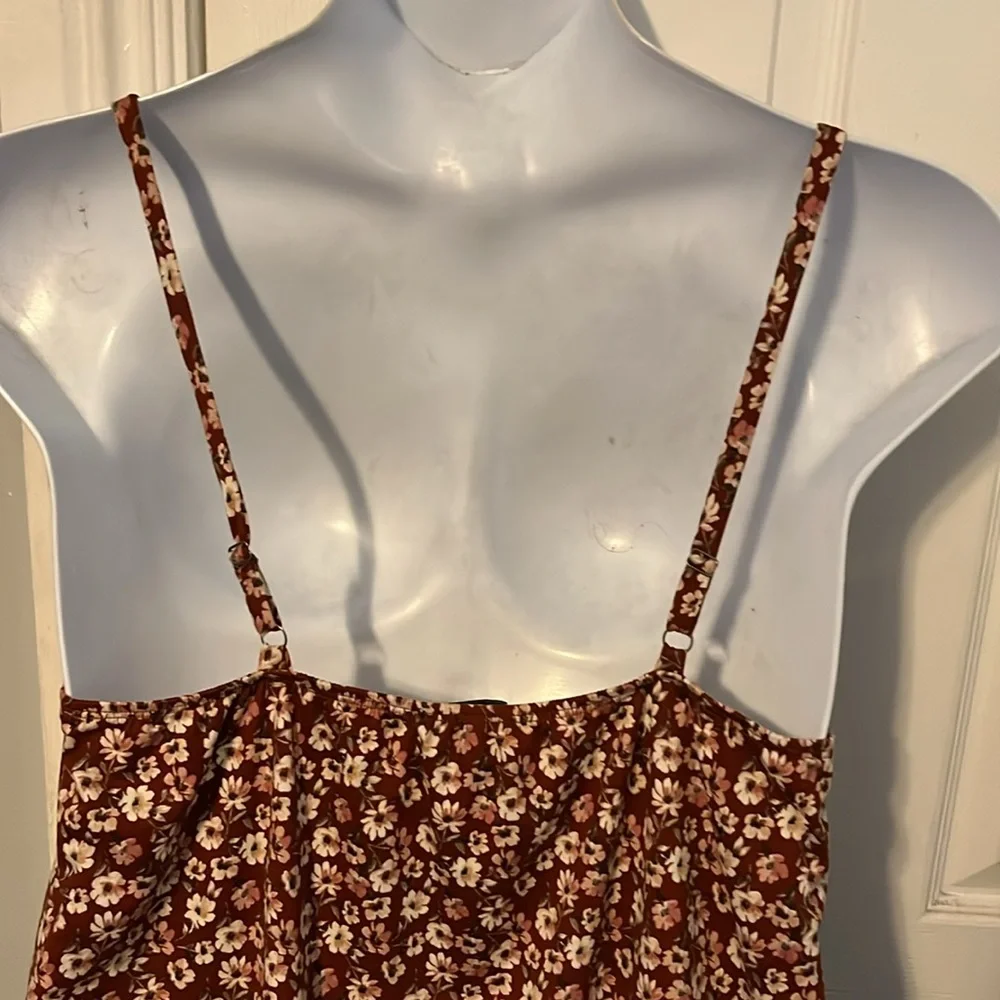 Socialite Floral Spaghetti Strap Top